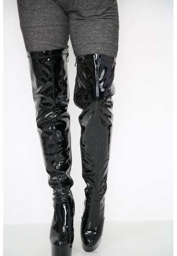 Kinky on sale thigh boots